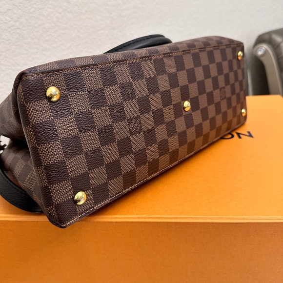 Louis Vuitton Damier - Picture 6 of 12